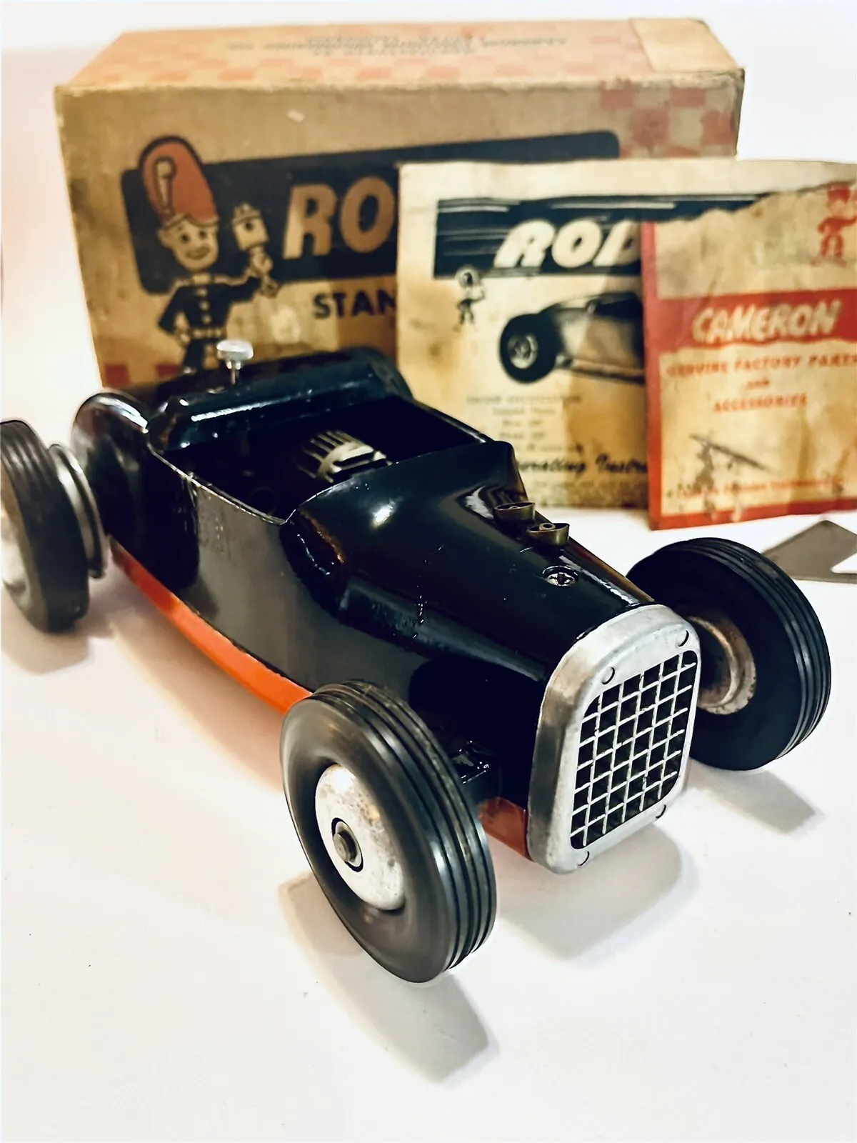 Vintage 1950's Cameron Rodzy Standard Gas Powered Hot Rod Model Tether Car W/box